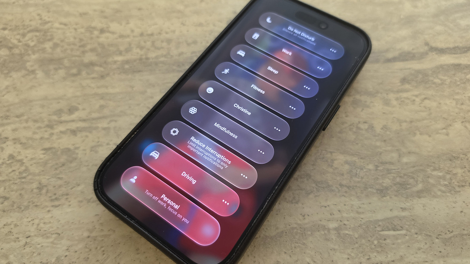 Focus ใน iOS 27: ปรับขนาดใน Control Center และเชื่อม Shortcuts ให้ดีขึ้น