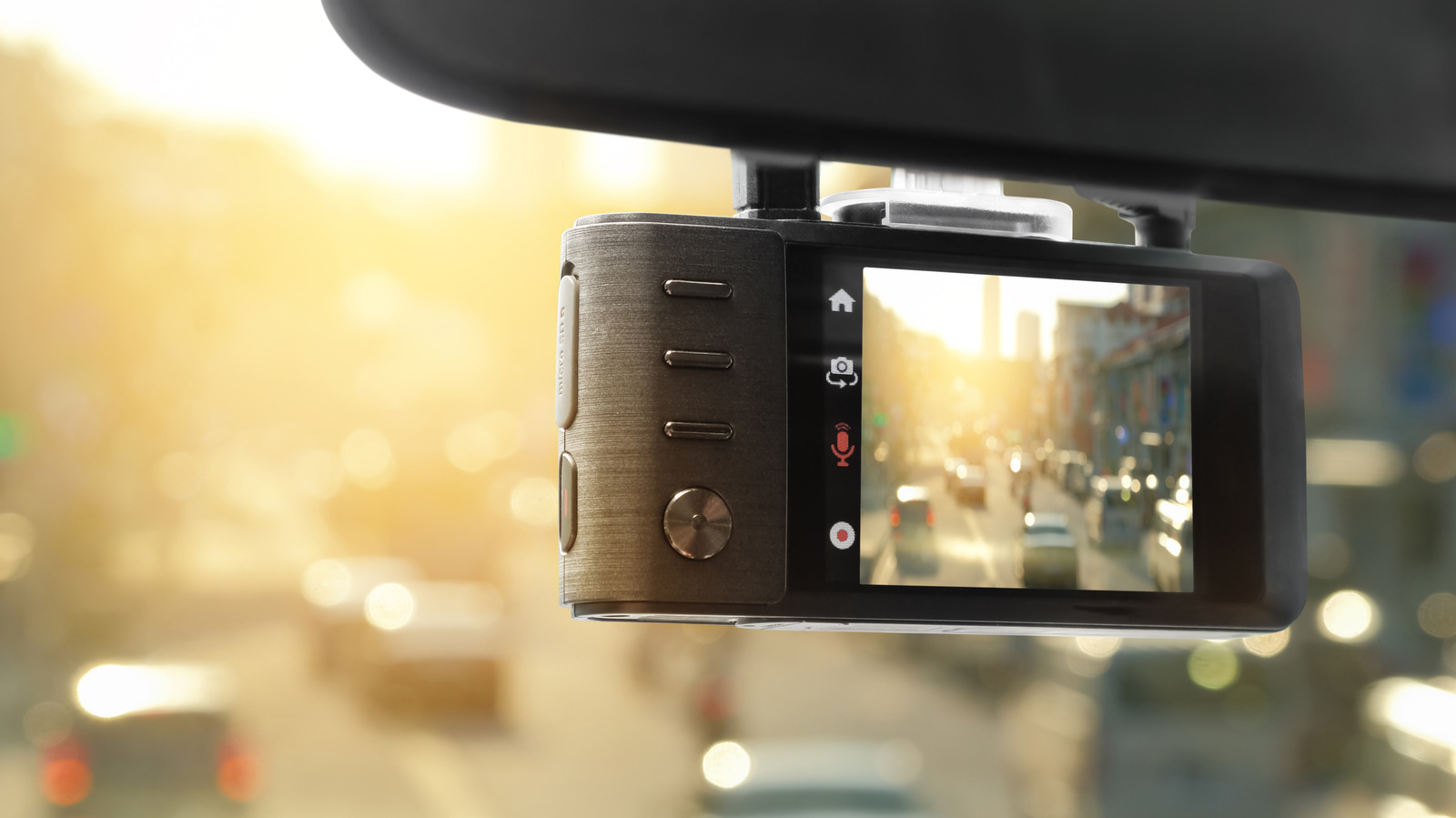 dash cam ถูกกฎหมายไหม? วิธีเช็กกฎแต่ละรัฐก่อนขับข้ามพรมแดน