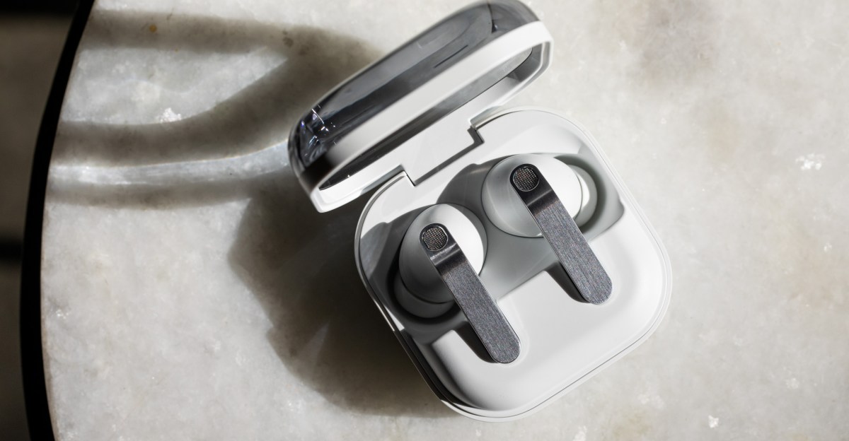 เบาะแส Galaxy H1 หูฟังครอบหูรุ่นใหม่จาก Samsung อาจชน AirPods Max