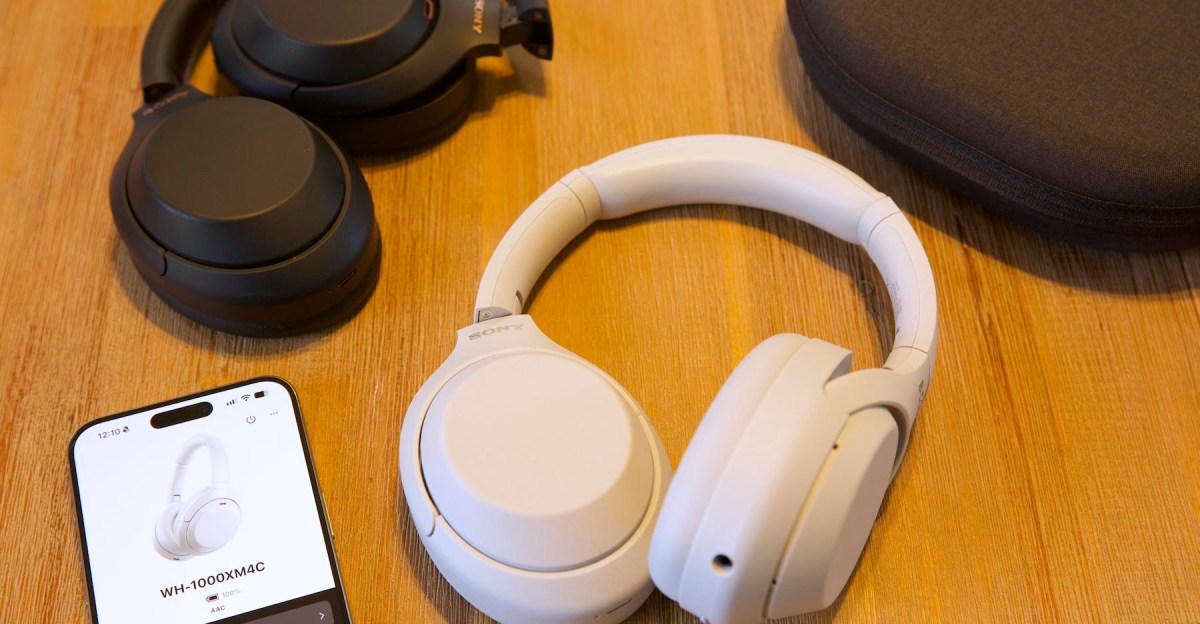 Sony คืน WH-1000XM4 ในชื่อ WH-1000XM4C กับอัปเกรด EQ, Bluetooth 6 และรุ่นกลาง-ล่างใหม่