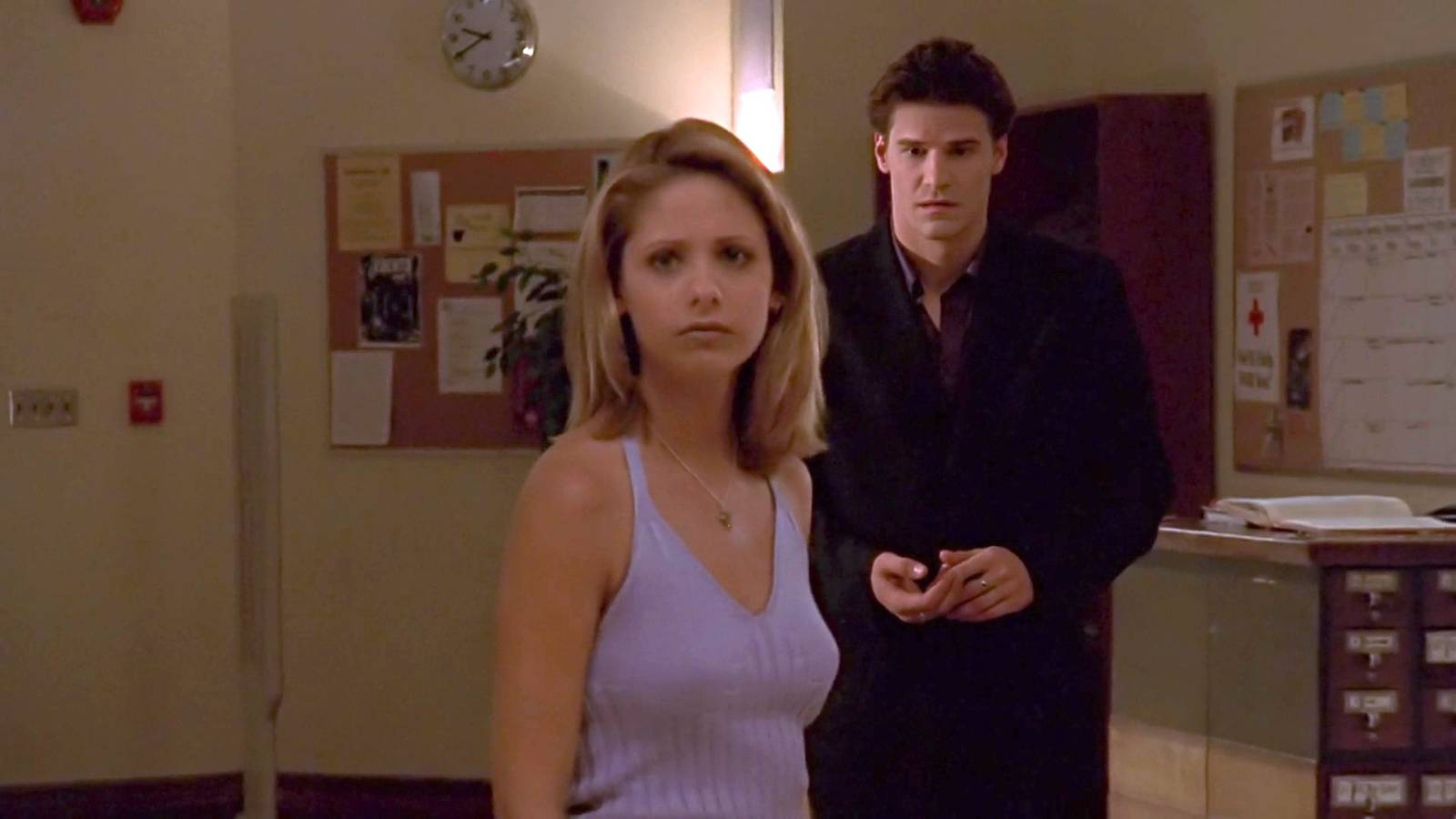 ย้อนดู School Hard ตอนเปิดตัว Spike ที่เปลี่ยนทิศทาง Buffy